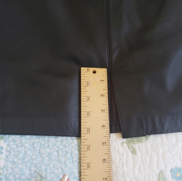 Leather Mini Skirt Jaclyn Smith ECU - Picture 8 of 8